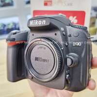 SALE XẢ KHO  Nikon D90 rất đẹp  95-99% VÀ ỐNG KÍNH 28 80 AF lấy nét tự động..