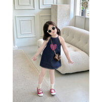 [Sẵn] Đầm jean mềm hoạ tiết trái tim dễ thương cho bé gái hàng Quảng Châu