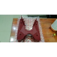 Sàn để chân Luvias đỏ Yamaha