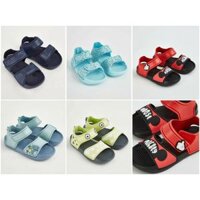 [sẵn] Dép xốp Sandal siêu nhẹ khủng long/ cá xanh /navy bé TRAI George _authentic UK