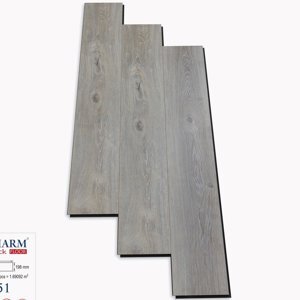 Sàn gỗ Charm Back D51