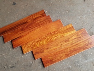Sàn gỗ Gõ Đỏ Lào 900x18mm