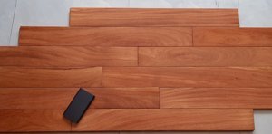 Sàn gỗ Gõ Đỏ Nam Phi 15x90x750mm