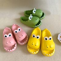{Sẵn hàng}Dép quai ngang,dép cá xấu mắt to siêu cute, Dép khủng long cá sấu size 35-40