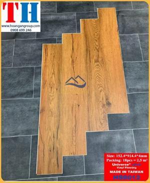 Sàn nhựa hèm khóa vân gỗ Decor HS8012