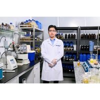 Sản phẩm Combo  5 Hộp Khẩu Trang Y Tế Người Lớn Wakamono Diệt Virus Corona 99%