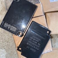 Sản phẩm gia đình làm: Combo 5 rơ le nháy vi nâ 12v 24v