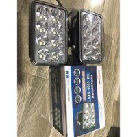 Sản phẩm gia đình làm: Đôi đèn lét 8 bóng Săm-môn màu trắng sâu