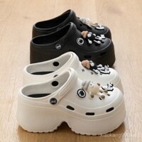 Sản phẩm mới [Bán chạy tại cửa hàng] Dép sandal cao gót 9cm kín mũi, đế dày, giày đi biển tăng chiều cao cho sinh viên, trang phục ngoài trời, đệm bãi biển, phong cách Hàn Quốc