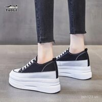 Sản phẩm mới Giày vải bạt Yaoli mẫu mỏng mùa xuân mẫu mới năm 2025 thoáng khí đế dày đế dày Giày nữ độn cao bên trong giày đế bằng thường ngày GIEZ
