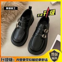 Sản phẩm mới sản phẩm mới Giày da cô gái mềm mại trẻ em phong cách Anh mùa xuân hè 2025 mẫu mới Giày tình yêu với váy giày đơn dễ phối giày nữ mẫu mới