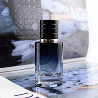 [Sẵn SÀNG * Stock] Chai nước hoa tròn thẳng 30ml / 50ml Chai thủy tinh cầm tay cao cấp Chai ép phun sương mịn Chai mỹ phẩm