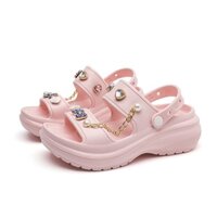 SANDAL NHỰA MỀM CHO NỮ MẪU ĐẾ CAO HỒNG CHARM ĐÁ