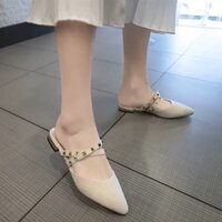 Sandal nữ đế bệt đinh