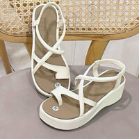 Sandal Nữ đế xuồng  cao 5 cm quai sỏ ngón da mềm mại nhẹ chân màu kem/đen dễ phối đồ
