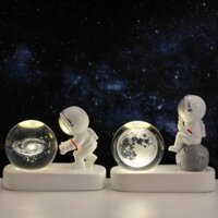 Sáng Tạo 3D Phi Hành Gia Pha Lê Bóng Led Đèn Ngủ Cho Trẻ Em Phòng Ngủ Hành Tinh Không Gian Hệ Mặt Trời Đèn USB Giáng Sinh Kid Quà Tặng
