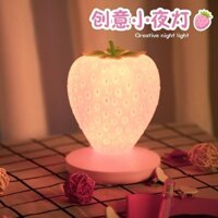 Sáng Tạo Dễ Thương Dâu Tây Ấm Áp Ánh Sáng Ngủ Bảo Vệ Mắt Có Thể Sạc Lại USB Đầu Giường Cho Bé Bú Cảm Ứng Phòng Ngủ Ngủ