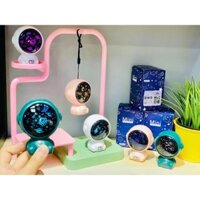 Sáng Tạo Spaceman Loa Bluetooth Mini Di Động Dây Hoạt Hình Không Dây Thẻ Ngôi Sao Siêu Trầm