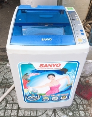 Máy giặt Sanyo 9 kg ASW-U90NT