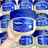 Sáp Dưỡng Ẩm Vaseline Pure Petroleum Jelly 368g