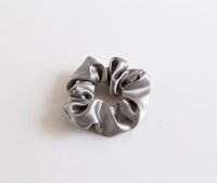 Scrunchies dây cột tóc lụa đơn sắc - Xám bạc