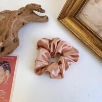 Scrunchies dây cột tóc lụa đơn sắc - Hồng nâu