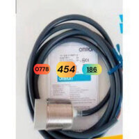 Sensor Omron E2E-X18MF1