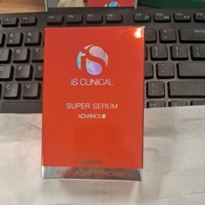 Serum chống rạn da Is CLINICAL Super Serum Advance
