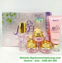 SERUM HOÀNG CUNG HỒNG TRỊ NÁM DƯỠNG TRẮNG DA HONGKONG