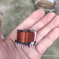 Set 10 cuộn cảm E33 quấn sẵn dây đồng từ 85 đến 88 vòng. Dây đồng đường kính 1,1mm chịu nhiệt 220 độ C, chất lượng tốt.