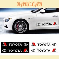 Set (2 miếng) TEM DECAL TOYOTA - Tem Decal Logo Dán Trang Trí Xe Ô Tô Cực Thu Hút [Hàng Loại 1]