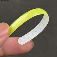 Set 20 Miếng Dán Phản Quang Trang Trí Vành Bánh Xe Hơi / Xe Máy