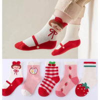 Set 5 đôi tất cổ cao hoạ tiết quả dâu bé gái cho bé từ 1-12 tuổi, chât cotton sợi bông mềm mại