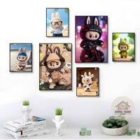 Set 6 tranh decor trang trí phòng bé, Labubu Babythree Capybara Helokitty Shin hoạt hình cute có sẵn keo dán chuyên dụng
