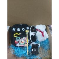 Set 8 Gồm năm món siêu yêu với Túi đeo chéo Vàng/Đen, mắt kính gấu trúc, bút chì kèm gôm,lego 3d