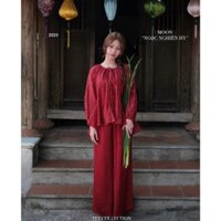 SET ÁO BABY DOLL CỔ TRÒN DÚM THẮT NƠ TAY PHỒNG THÊU HOA NỔI KIM TUYẾN + QUẦN ĐỎ SUÔNG DÀI (TH)