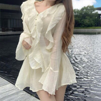 Set áo bèo tay dài+ chân váy phong cách Hàn Quốc