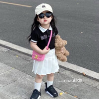 Set áo đen MU kèm chân váy trắng cho bé gái