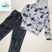 Set áo hoodie họa tiết kèm quần bò dài cho bé trai mặc thu đông 2-5 tuổi