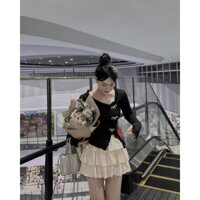 Set áo len mỏng kèm chân váy xoè