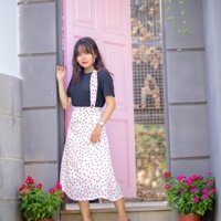 Set áo phối nơ và chân váy chấm bi đỏ