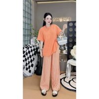 Set áo phông cổ tròn tay ngắn và quần dài ống rộng kẻ sọc 323038