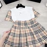 Set áo phông phối tay mix chân váy xếp ly BBR siêu hot