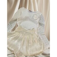 Set áo ren tay dài đính bông trên cổ-Quần bí lưng cao