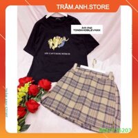 SET ÁO THUN ANGEL MÀU ĐEN MIX CHÂN VÁY CARO XẺ TÀ - QUẦN GIẢ VÁY CHỮ A + ÁO PHÔNG IN CHỮ - Sp sẵn 👗👑