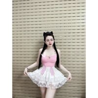 Set áo thun cổ yếm cột dây màu hồng kèm chân váy tầng xoè màu trắng