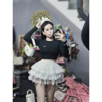 Set áo thun tay dài màu đen kèm chân váy ren tầng xoè