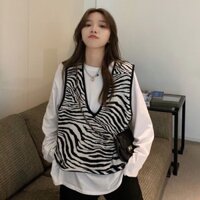 Set áo thun trắng + áo gile hoạ tiết vằn sành điệu nữ