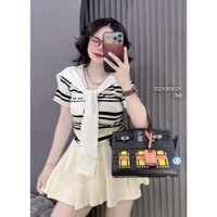 Set bộ áo kiểu kẻ sọc ngực đắp một túi tay ngắn kèm khăn phối chân váy xòe dáng ngắn hàng đẹp TOMBI SHOP