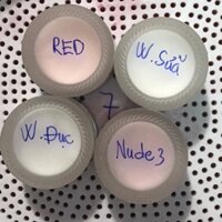 Set bột của Mỹ Linh